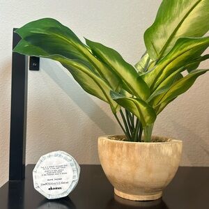 listing-status-banner